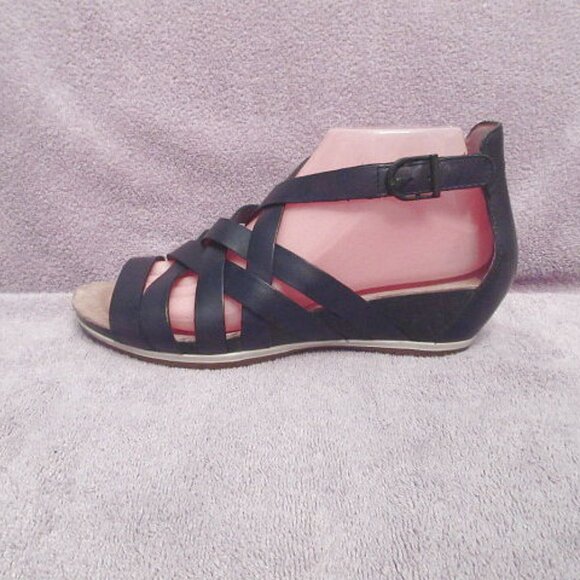 Dansko Vivian Gladiator Sandals Size 39 9 Black Leather Comfort Flat Open Toe - Picture 4 of 12